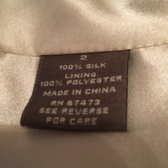 Ann Taylor classic silk dress - Picture 5 of 6